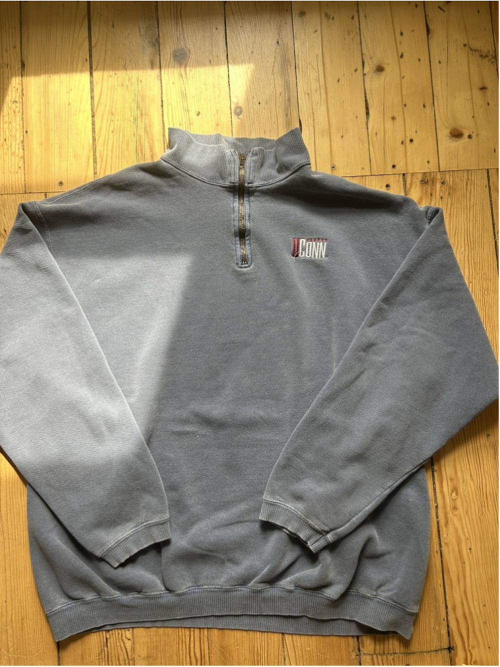 Vintage 90s UConn Huskies NCAA Hockey Sweatshirt Size Large Quarter Zip